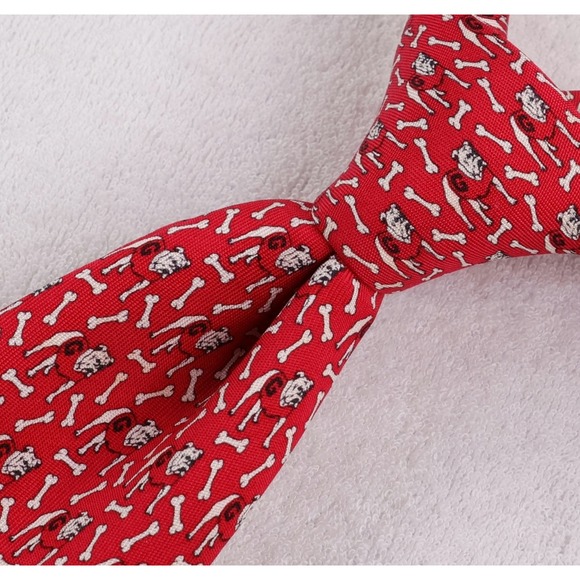 Vineyard Vines Other - Vineyard Vines Necktie Red University of Georgia Bulldogs Silk Mascot Print Tie